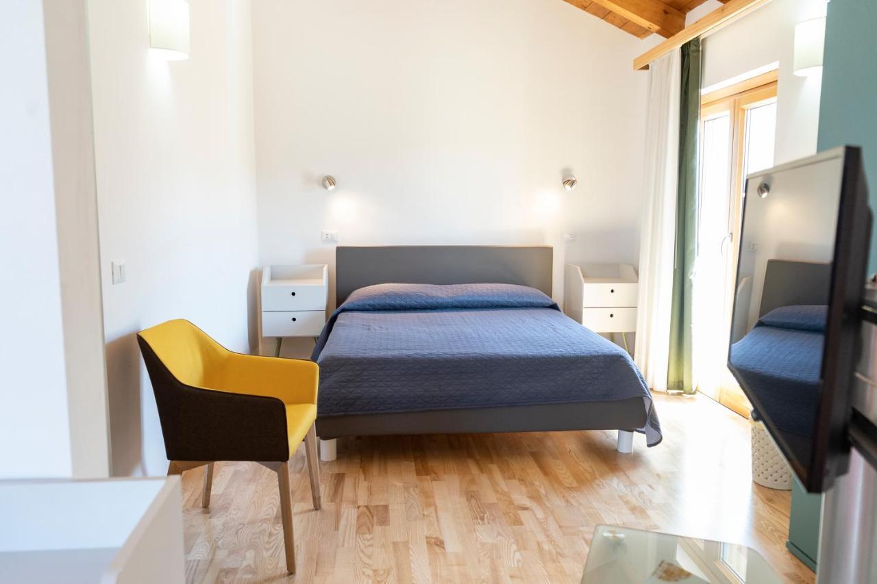 IL Sogno Hotel Montesano sulla Marcellana Eksteriør billede